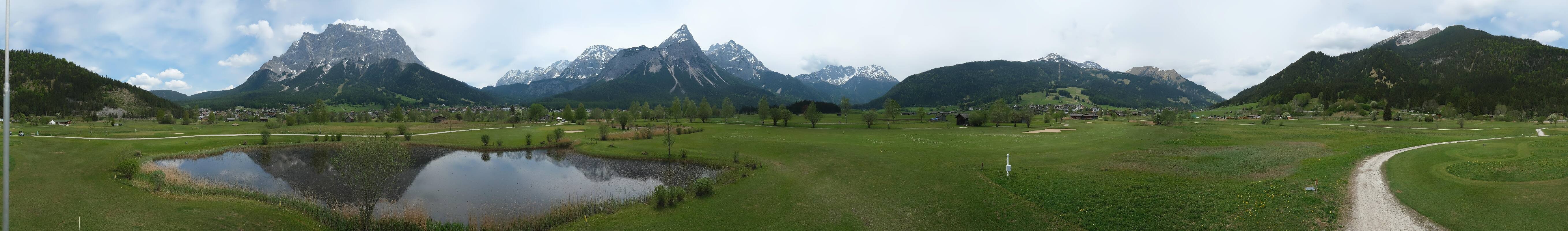 Archived image Webcam Ehrwald-Lermoos: Golf Club Zugspitze