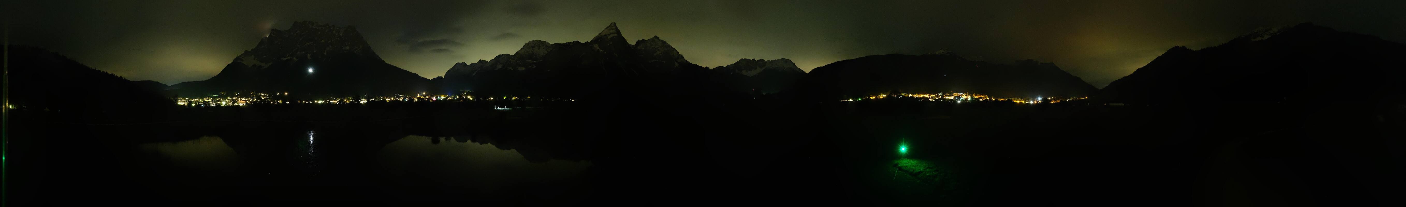 Archived image Webcam Ehrwald-Lermoos: Golf Club Zugspitze
