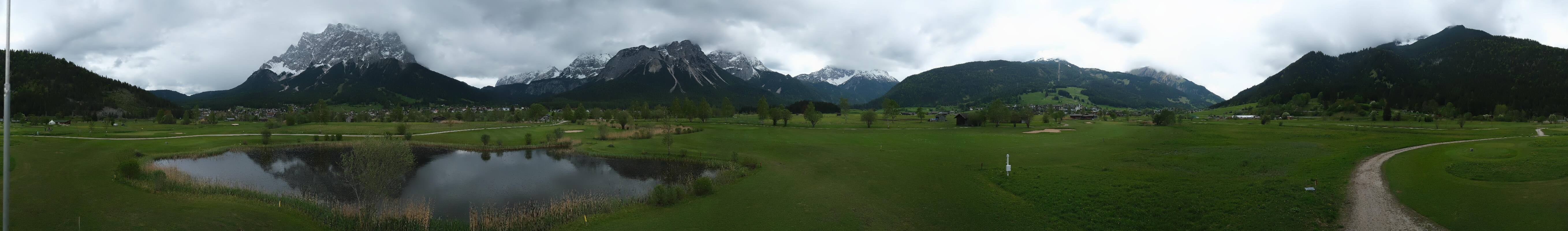 Archived image Webcam Ehrwald-Lermoos: Golf Club Zugspitze