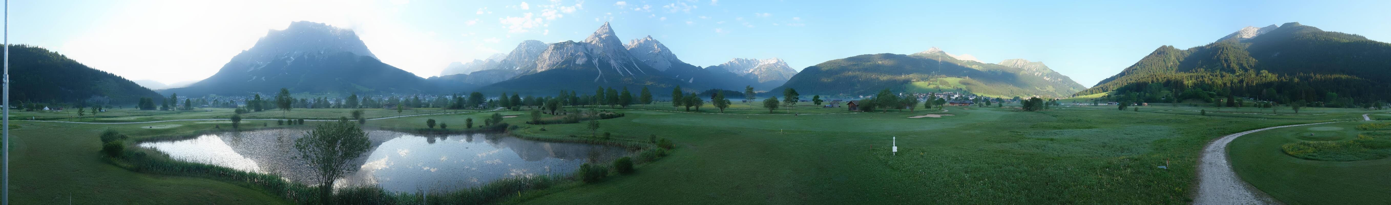 Archived image Webcam Ehrwald-Lermoos: Golf Club Zugspitze