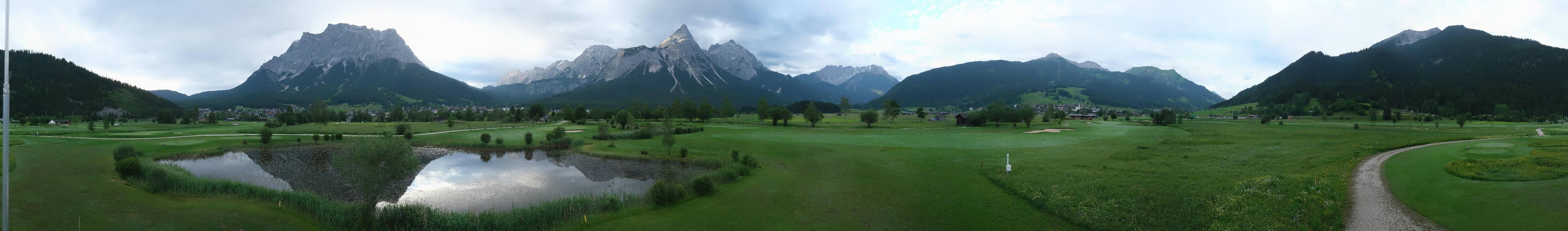 Archived image Webcam Ehrwald-Lermoos: Golf Club Zugspitze