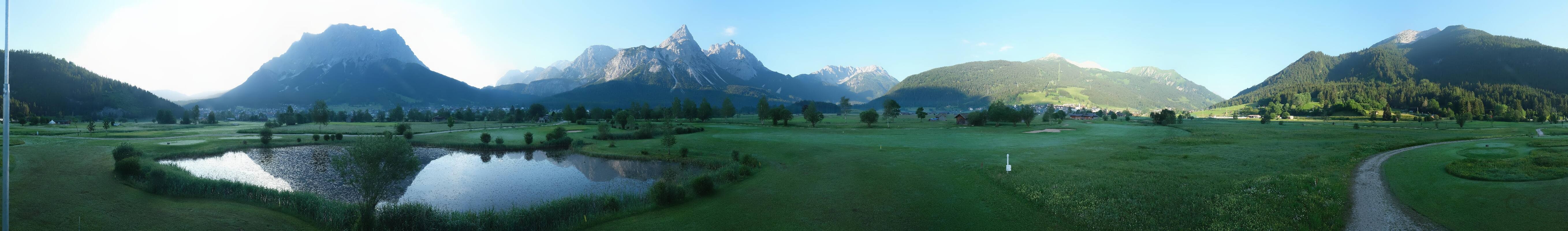 Archived image Webcam Ehrwald-Lermoos: Golf Club Zugspitze