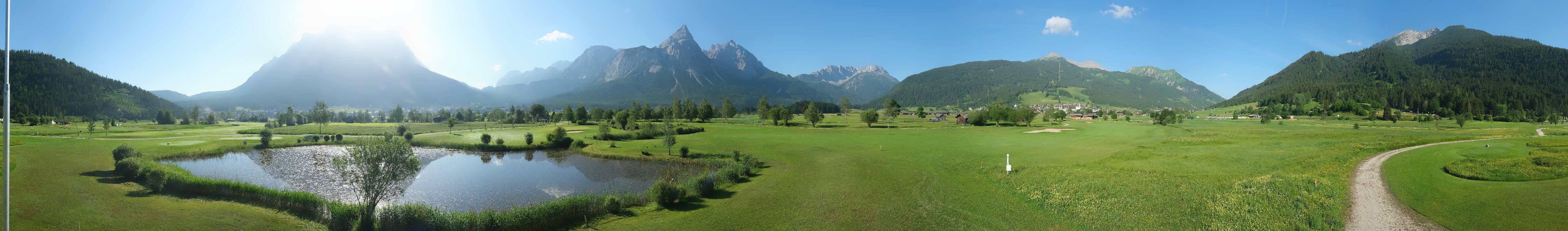 Archived image Webcam Ehrwald-Lermoos: Golf Club Zugspitze