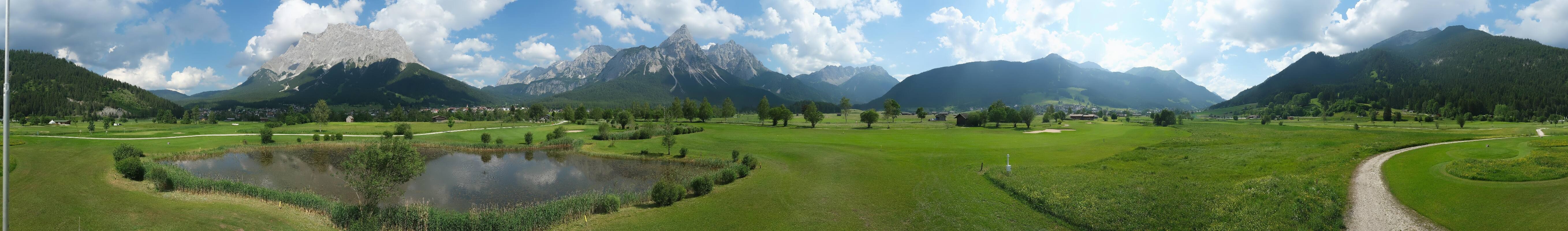 Archived image Webcam Ehrwald-Lermoos: Golf Club Zugspitze
