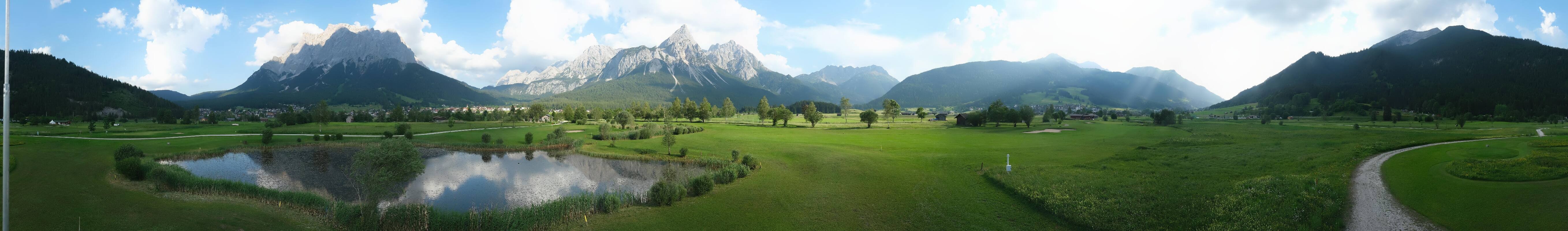 Archived image Webcam Ehrwald-Lermoos: Golf Club Zugspitze