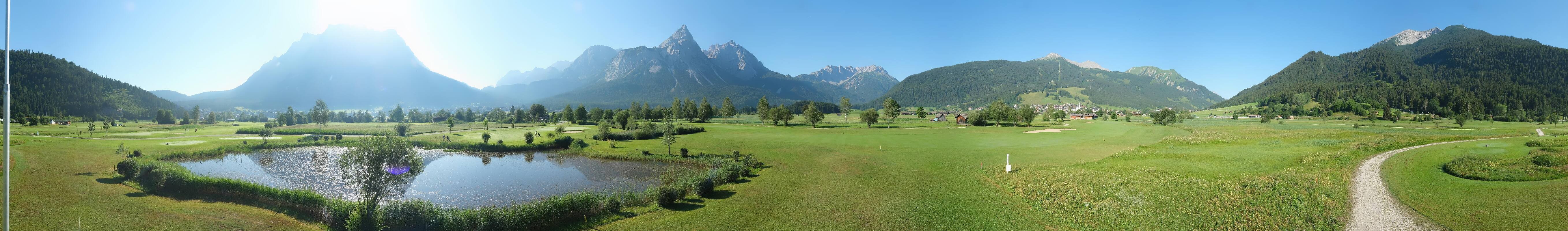 Archived image Webcam Ehrwald-Lermoos: Golf Club Zugspitze