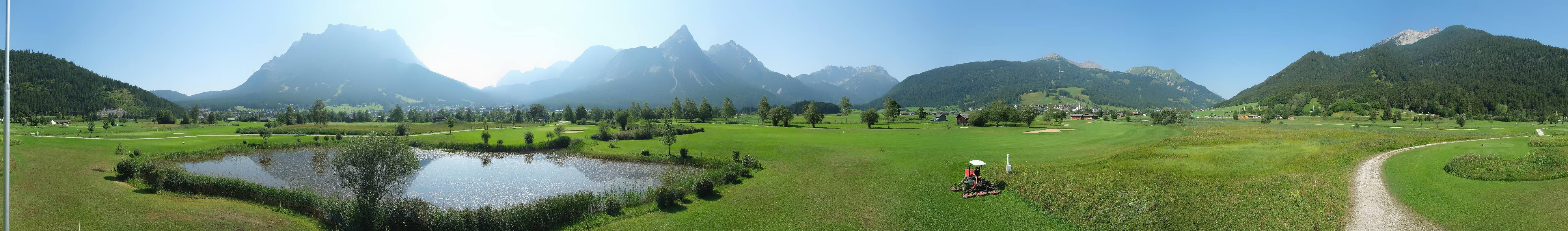 Archived image Webcam Ehrwald-Lermoos: Golf Club Zugspitze