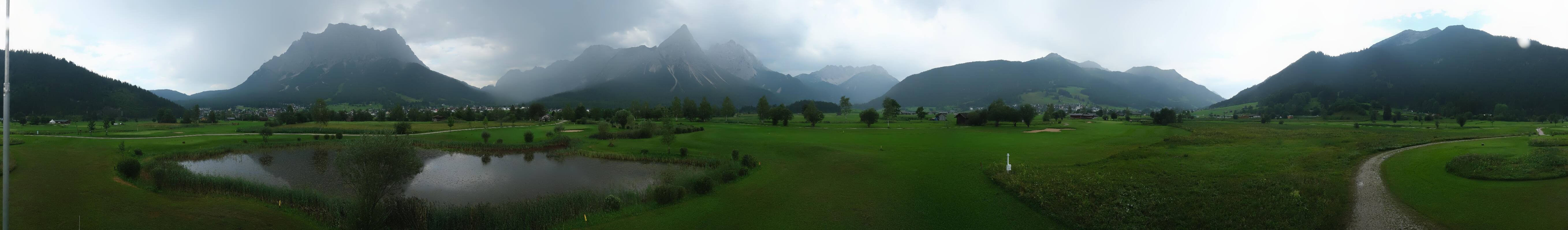 Archived image Webcam Ehrwald-Lermoos: Golf Club Zugspitze