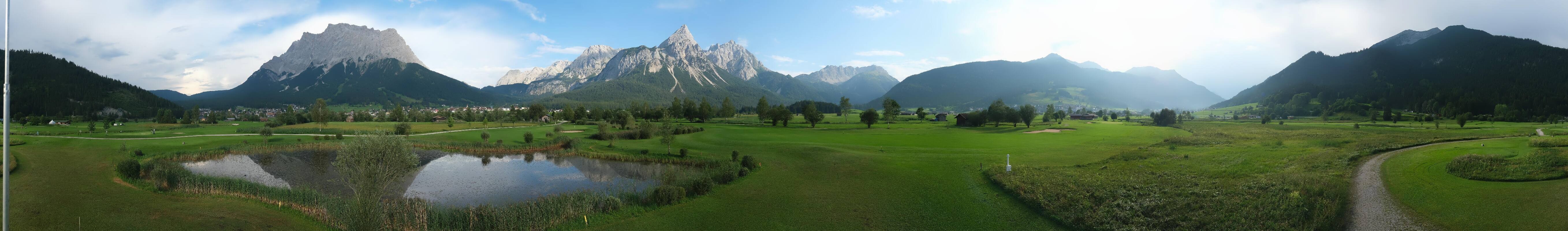 Archived image Webcam Ehrwald-Lermoos: Golf Club Zugspitze