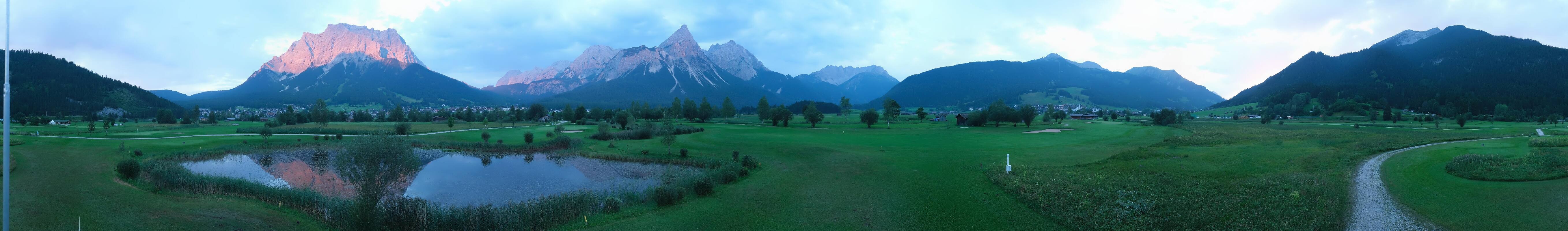 Archived image Webcam Ehrwald-Lermoos: Golf Club Zugspitze