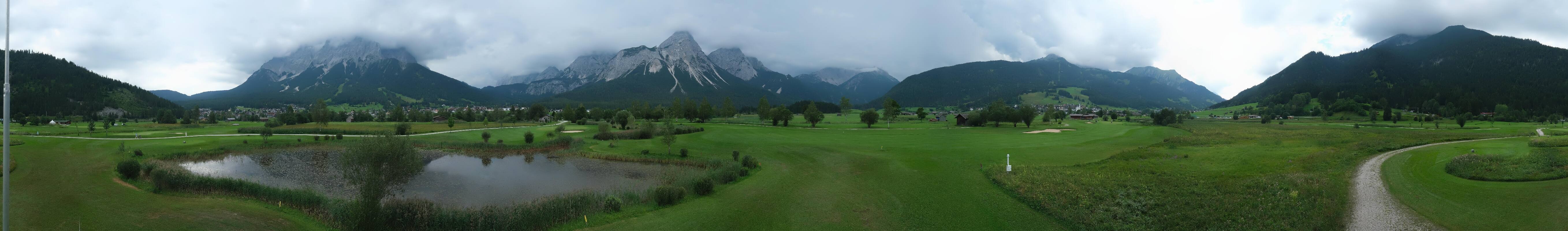 Archived image Webcam Ehrwald-Lermoos: Golf Club Zugspitze