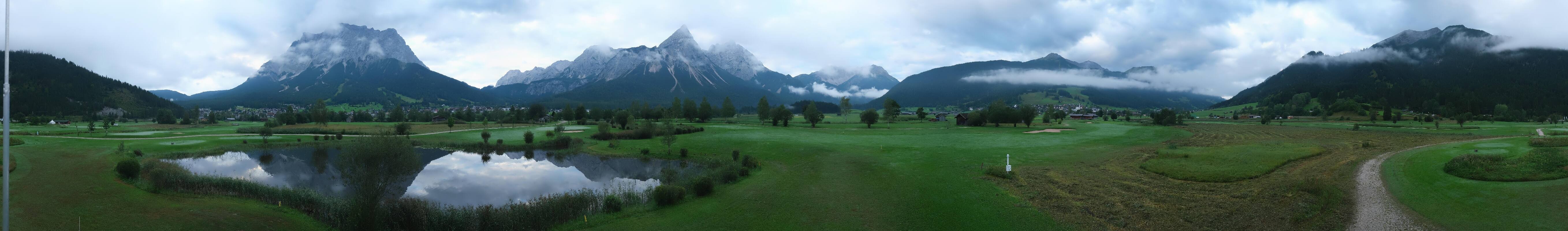 Archived image Webcam Ehrwald-Lermoos: Golf Club Zugspitze