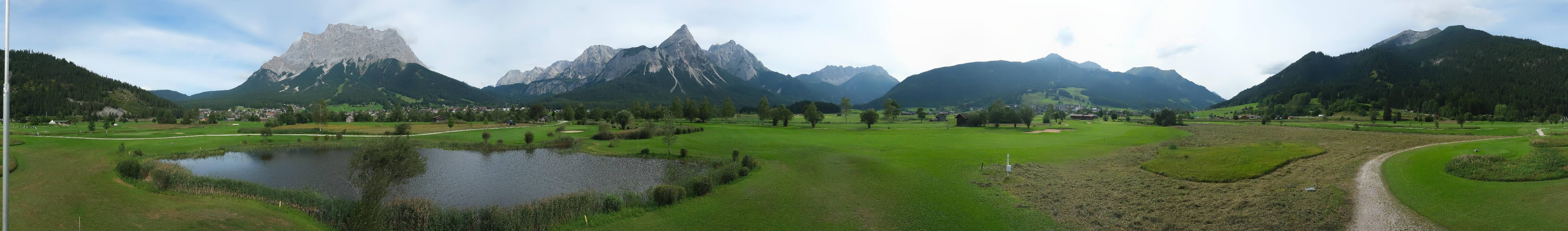Archived image Webcam Ehrwald-Lermoos: Golf Club Zugspitze