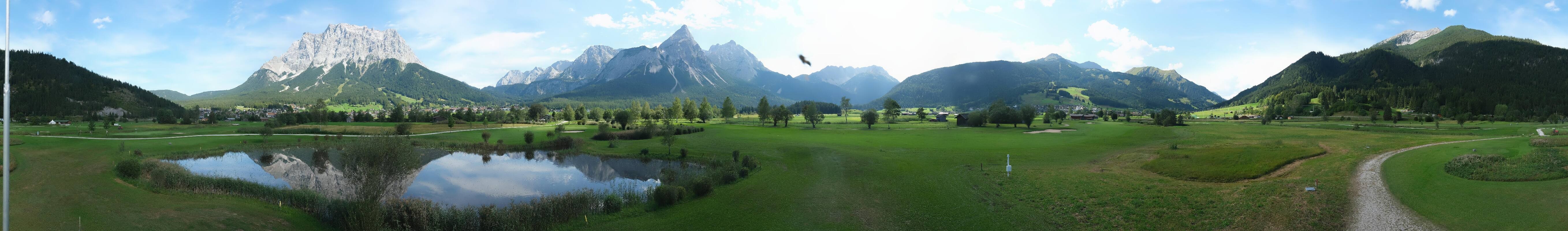 Archived image Webcam Ehrwald-Lermoos: Golf Club Zugspitze
