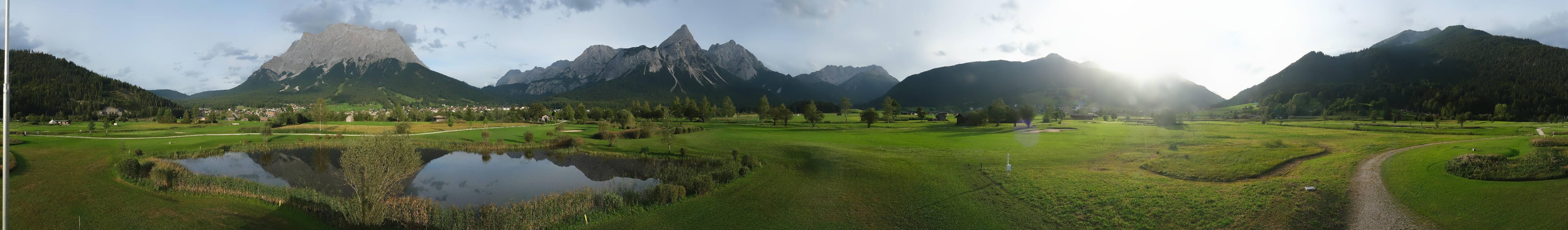 Archived image Webcam Ehrwald-Lermoos: Golf Club Zugspitze