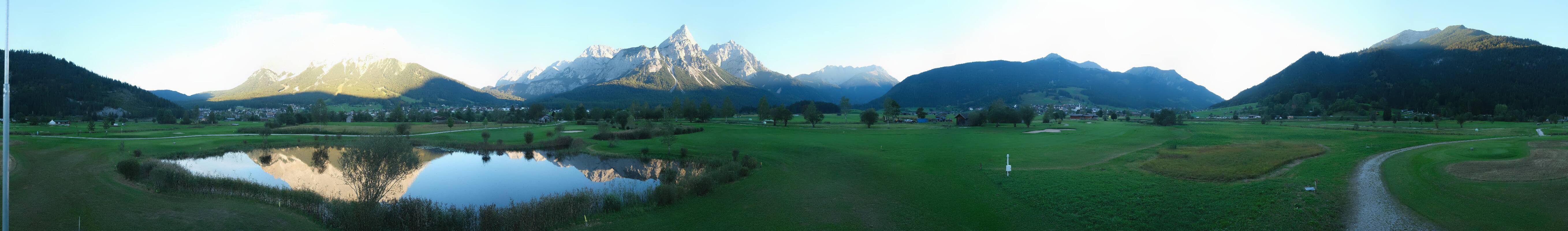 Archived image Webcam Ehrwald-Lermoos: Golf Club Zugspitze