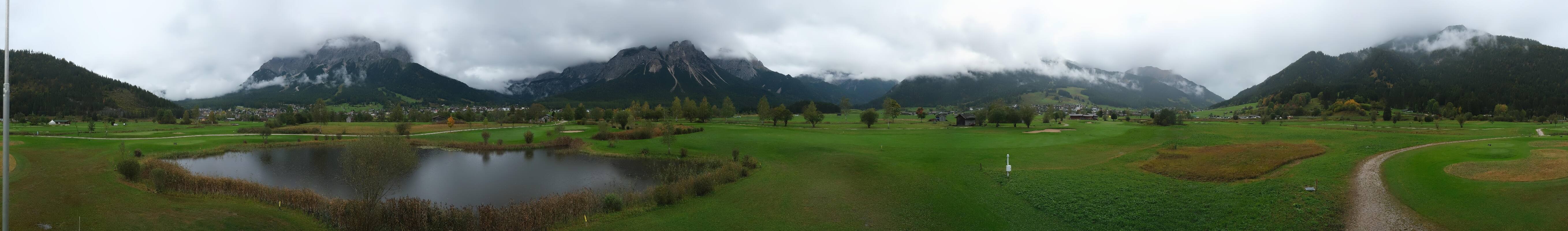Archived image Webcam Ehrwald-Lermoos: Golf Club Zugspitze