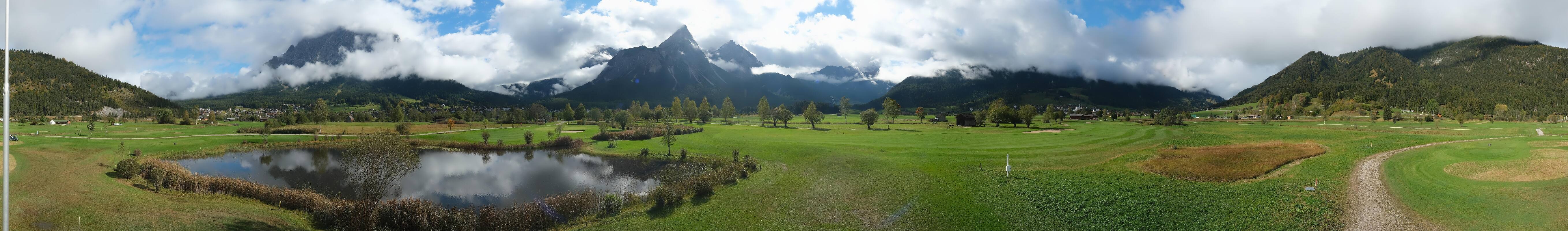 Archived image Webcam Ehrwald-Lermoos: Golf Club Zugspitze