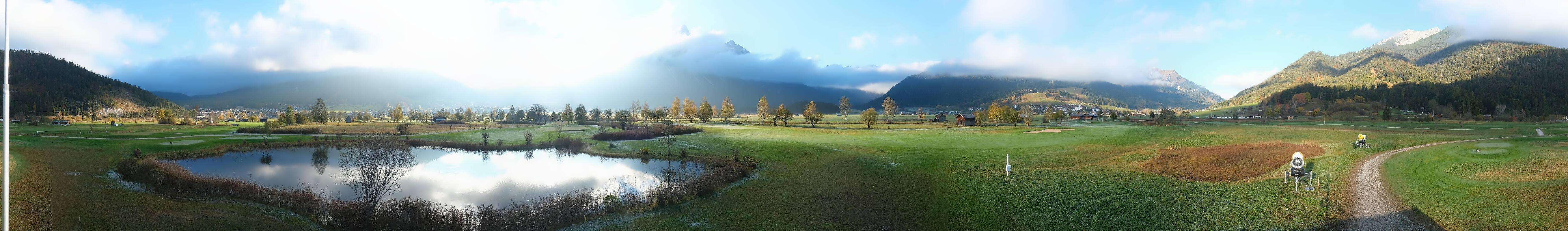 Archived image Webcam Ehrwald-Lermoos: Golf Club Zugspitze