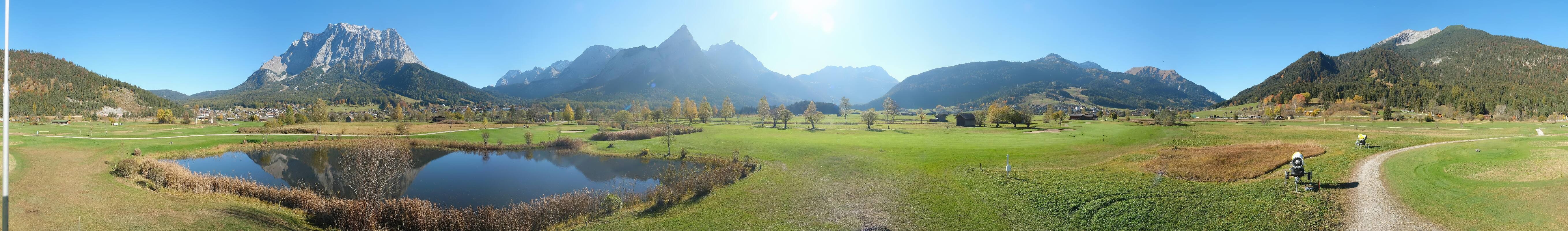Archived image Webcam Ehrwald-Lermoos: Golf Club Zugspitze