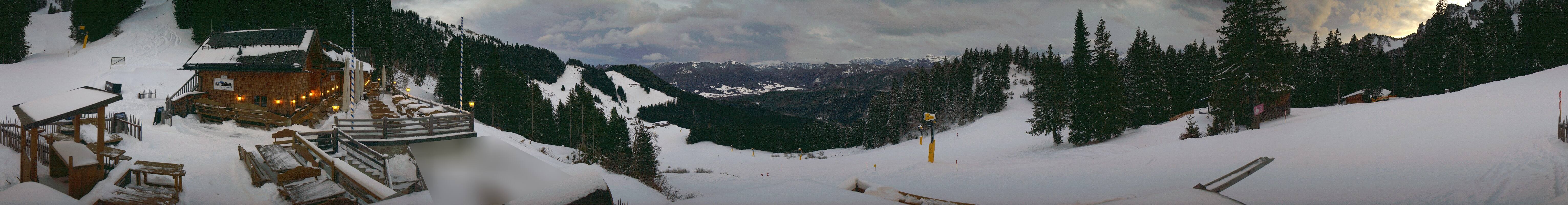Archiv Foto Webcam Lenggries: BayernHütte am Brauneck