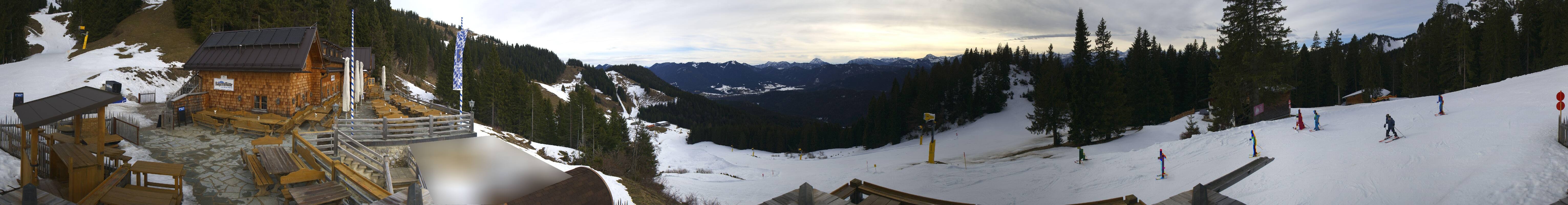 Archiv Foto Webcam Lenggries: BayernHütte am Brauneck