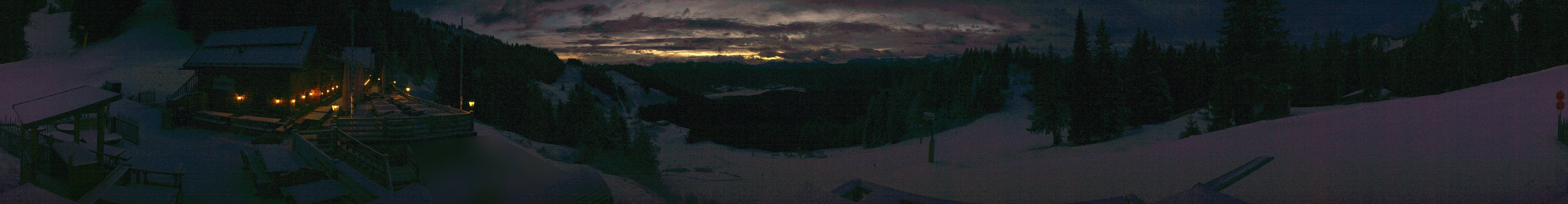 Archiv Foto Webcam Lenggries: BayernHütte am Brauneck