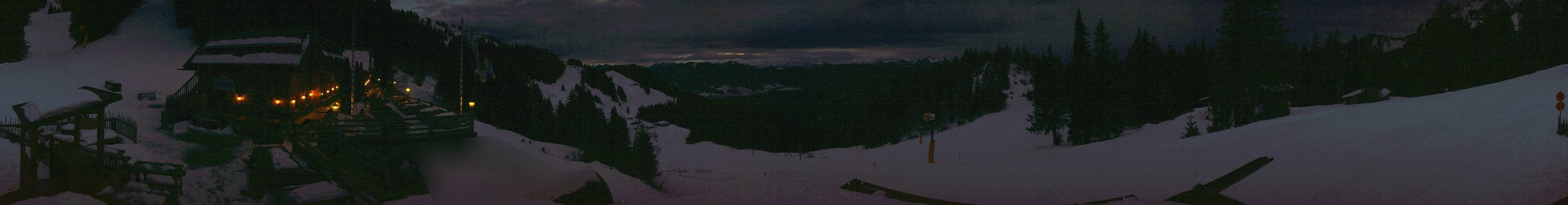 Archiv Foto Webcam Lenggries: BayernHütte am Brauneck