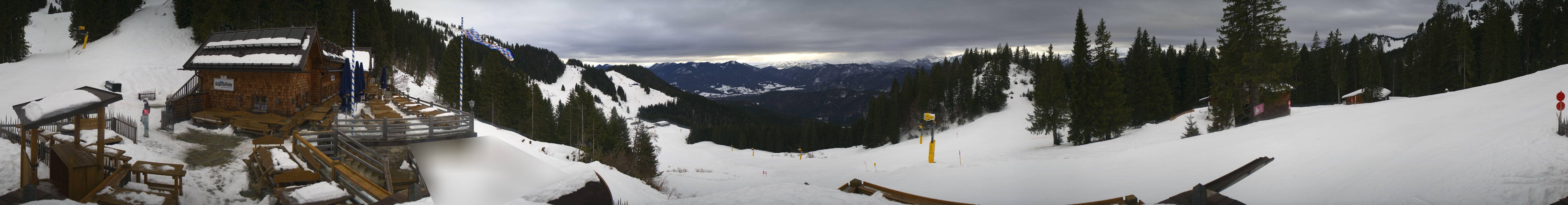 Archiv Foto Webcam Lenggries: BayernHütte am Brauneck