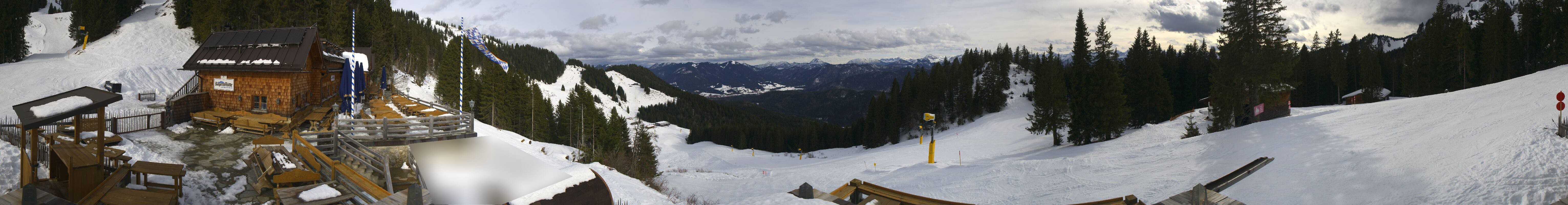 Archiv Foto Webcam Lenggries: BayernHütte am Brauneck