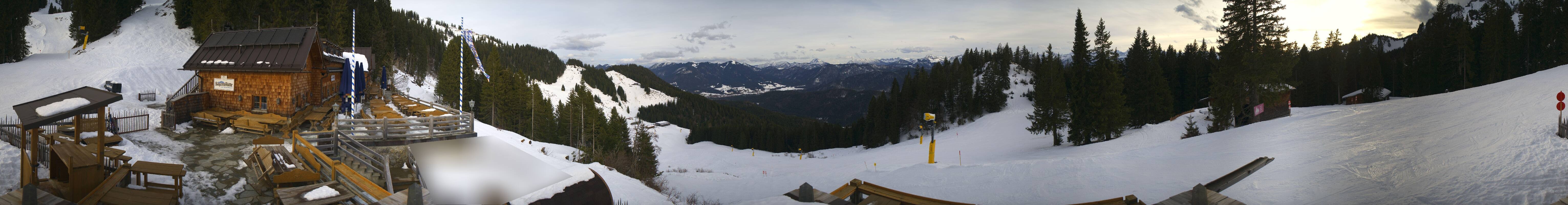 Archiv Foto Webcam Lenggries: BayernHütte am Brauneck