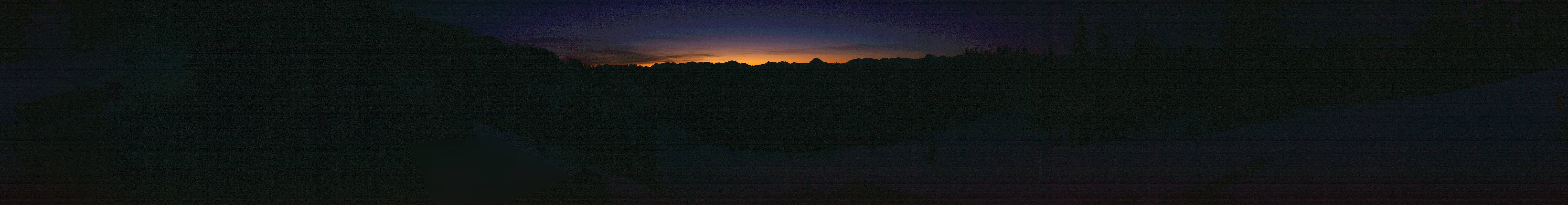 Archived image Webcam Lenggries-Brauneck: Bayern Hütte