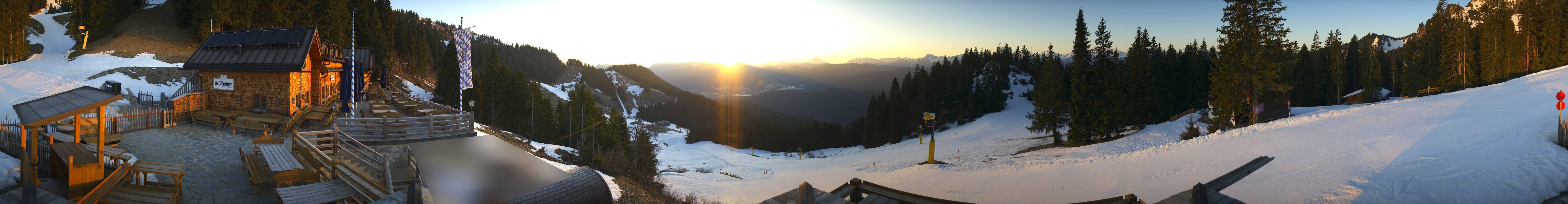 Archiv Foto Webcam Lenggries: BayernHütte am Brauneck