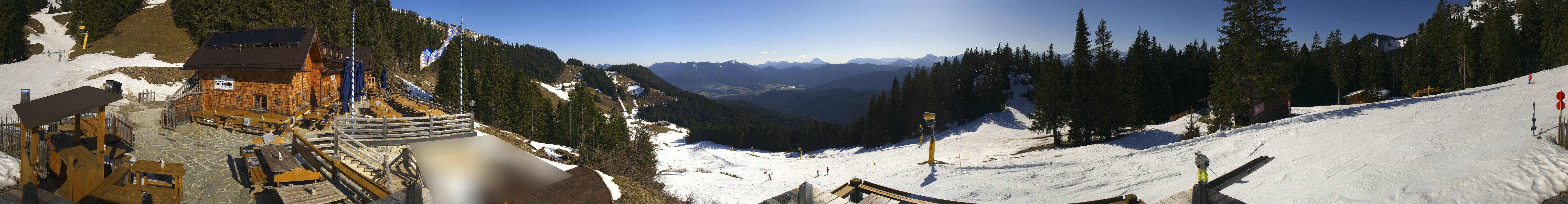 Archiv Foto Webcam Lenggries: BayernHütte am Brauneck
