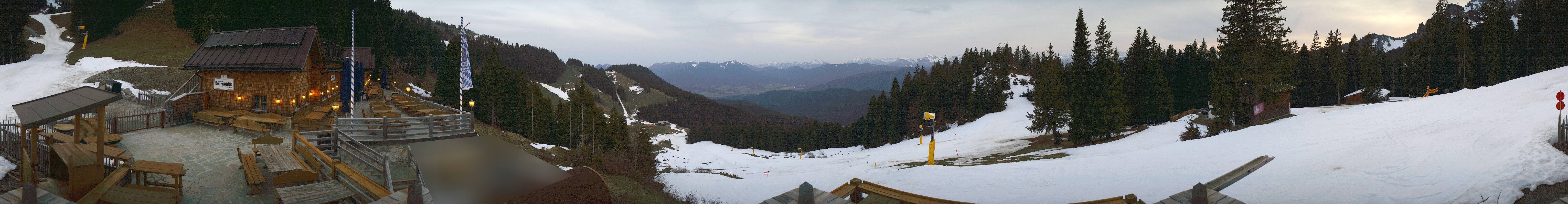 Archiv Foto Webcam Lenggries: BayernHütte am Brauneck