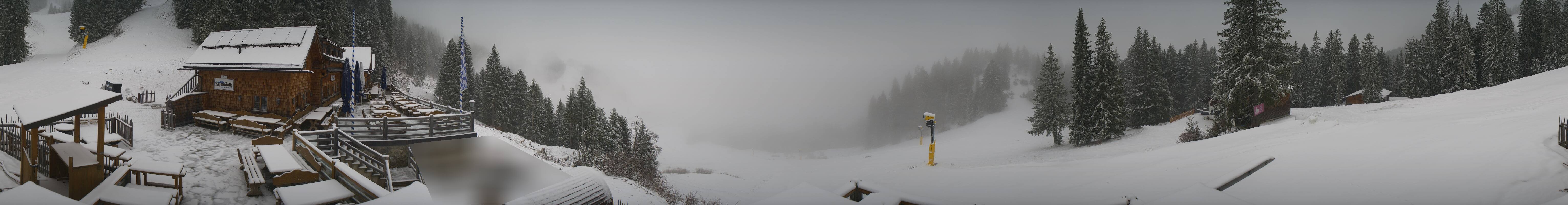Archiv Foto Webcam Lenggries: BayernHütte am Brauneck