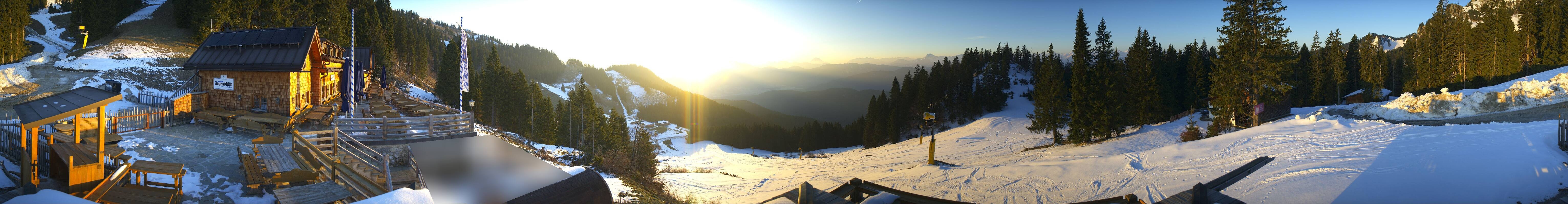 Archiv Foto Webcam Lenggries: BayernHütte am Brauneck