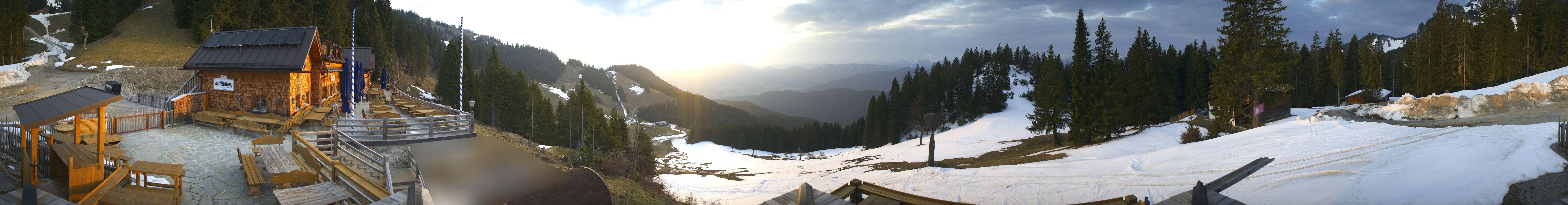 Archiv Foto Webcam Lenggries: BayernHütte am Brauneck