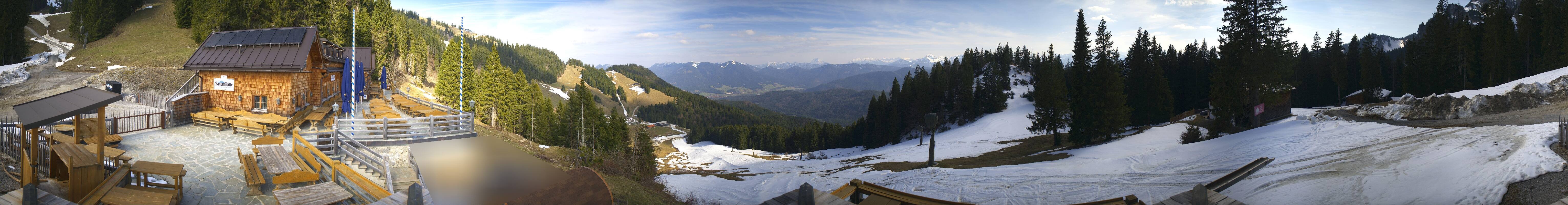 Archiv Foto Webcam Lenggries: BayernHütte am Brauneck