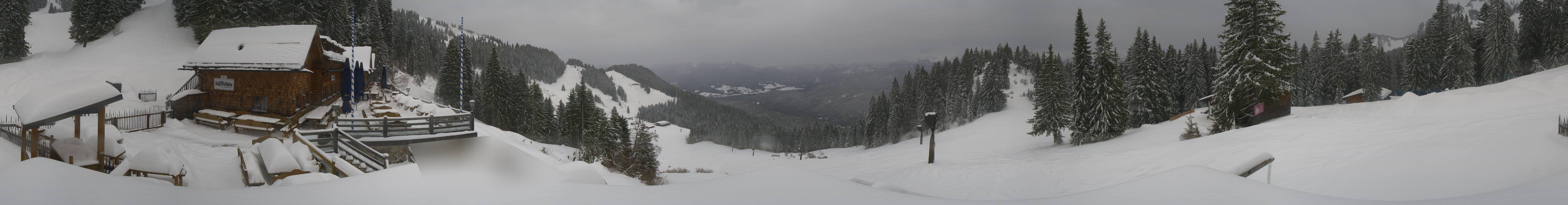 Archiv Foto Webcam Lenggries: BayernHütte am Brauneck