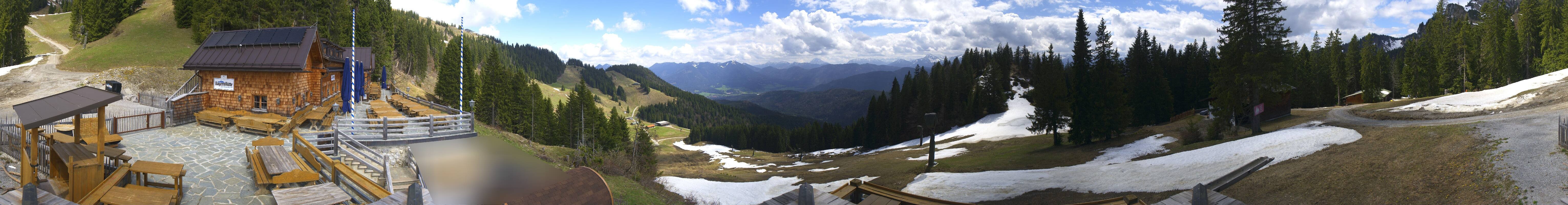 Archiv Foto Webcam Lenggries: BayernHütte am Brauneck