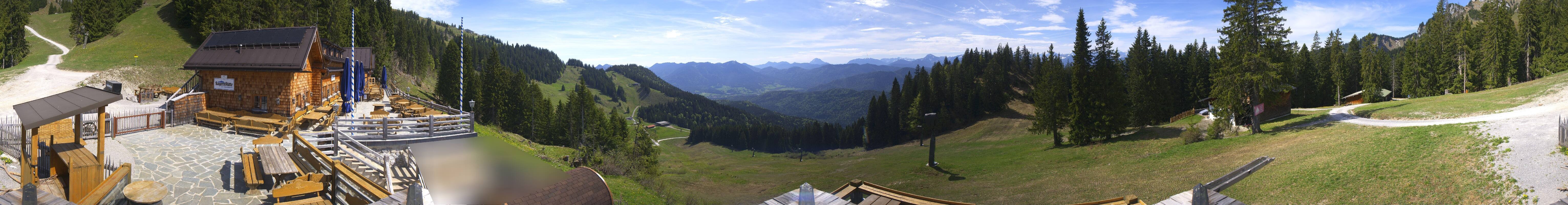 Archiv Foto Webcam Lenggries: BayernHütte am Brauneck