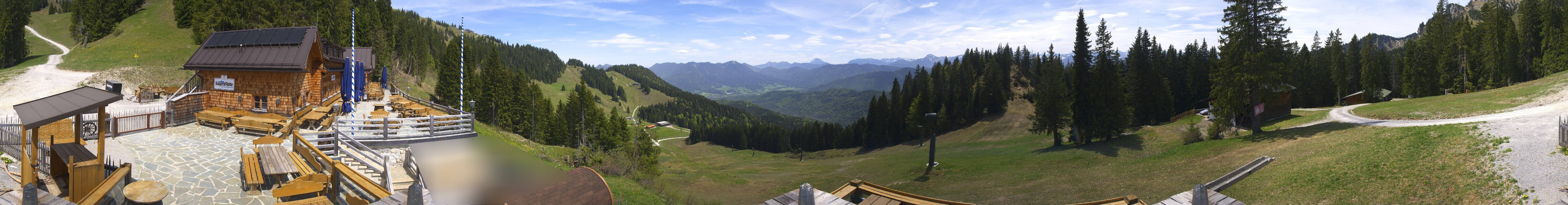 Archiv Foto Webcam Lenggries: BayernHütte am Brauneck