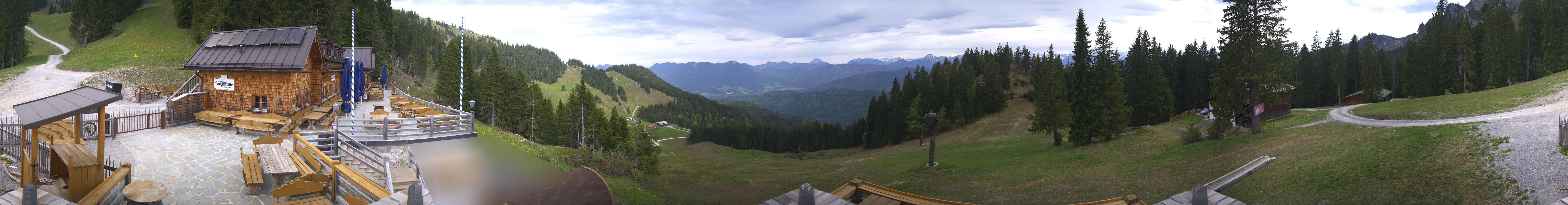 Archiv Foto Webcam Lenggries: BayernHütte am Brauneck