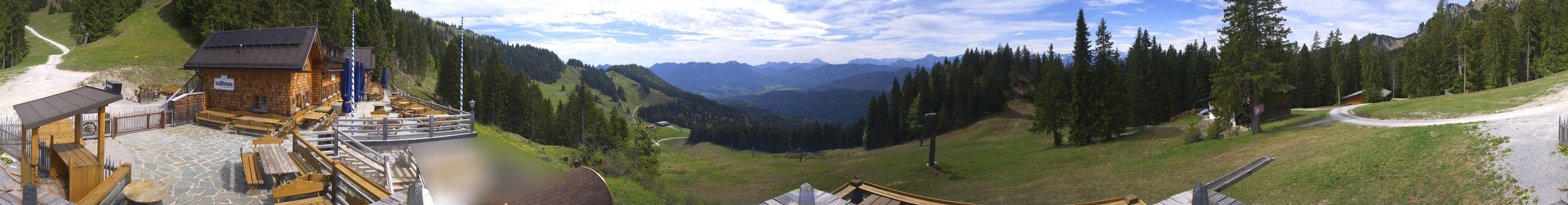 Archiv Foto Webcam Lenggries: BayernHütte am Brauneck