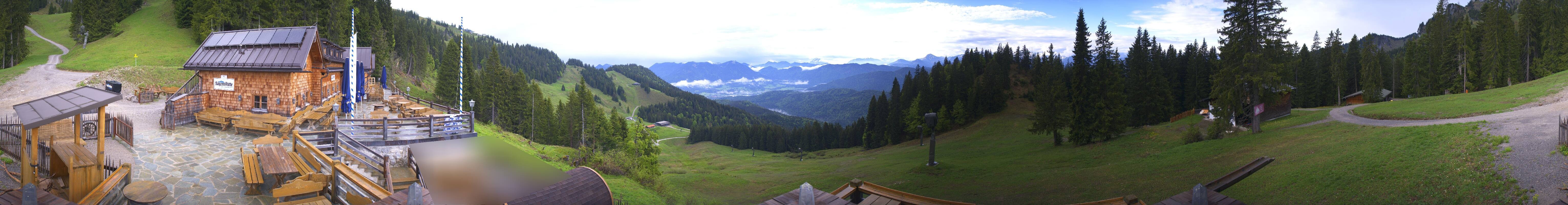Archiv Foto Webcam Lenggries: BayernHütte am Brauneck