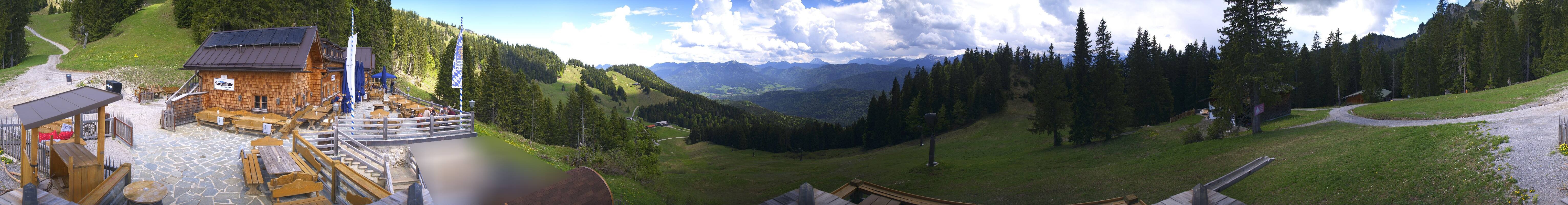 Archiv Foto Webcam Lenggries: BayernHütte am Brauneck