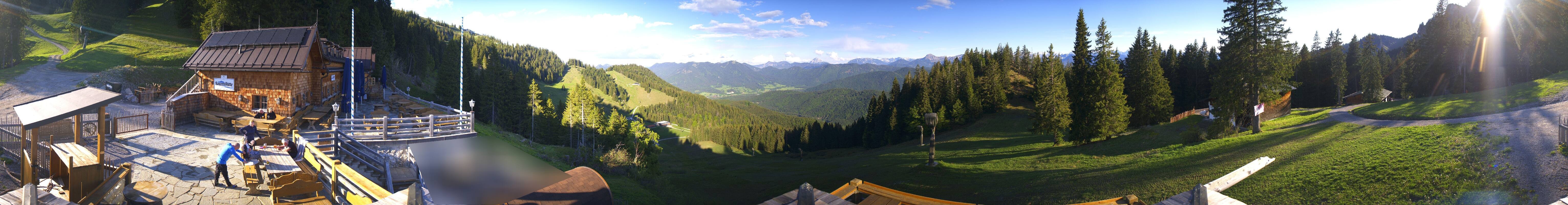 Archiv Foto Webcam Lenggries: BayernHütte am Brauneck