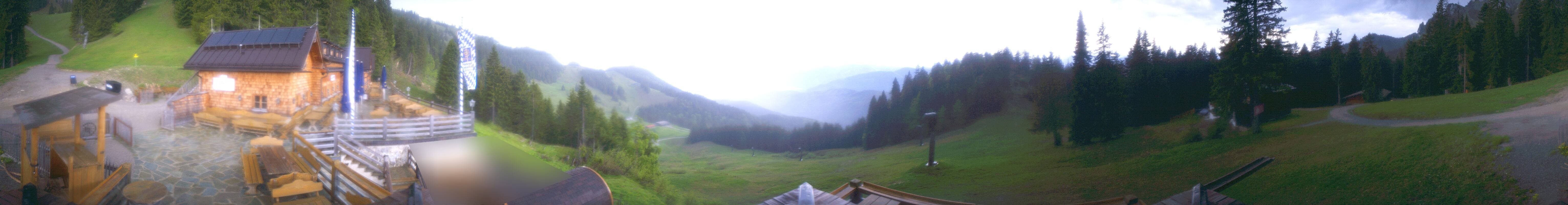 Archiv Foto Webcam Lenggries: BayernHütte am Brauneck