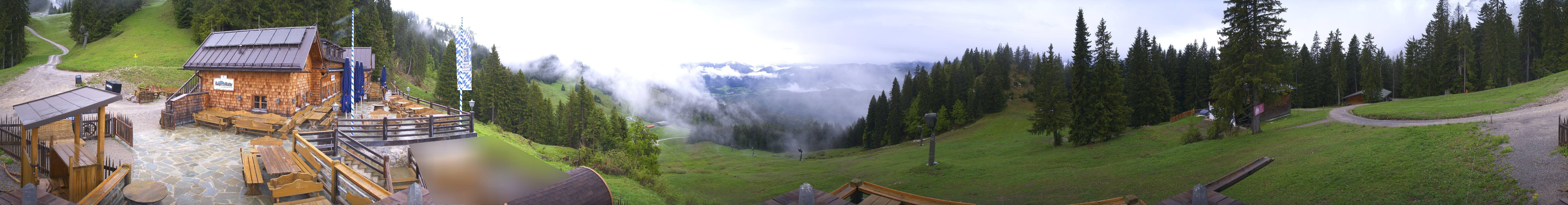 Archiv Foto Webcam Lenggries: BayernHütte am Brauneck